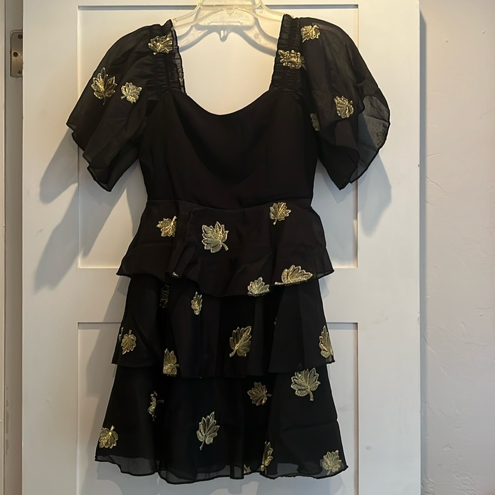 Endless Rose tiered dress size XS black & gold - holiday dress and party attire
